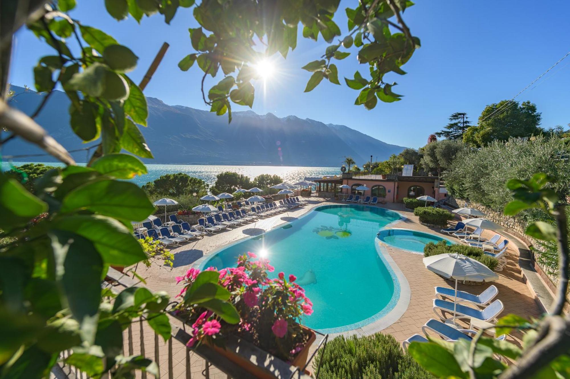 Camping Park Garda Limone sul Garda Exterior foto